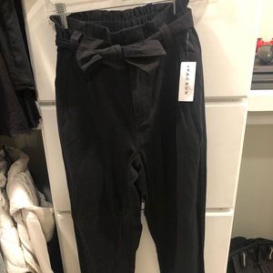 Kendall & Kylie High waisted pants